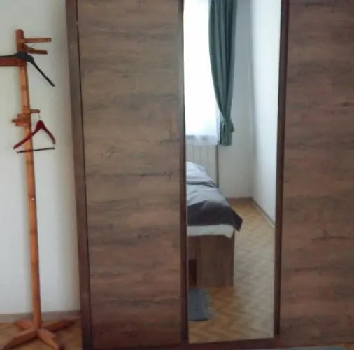 Apartma Med Oljkami Spodnji Portorož